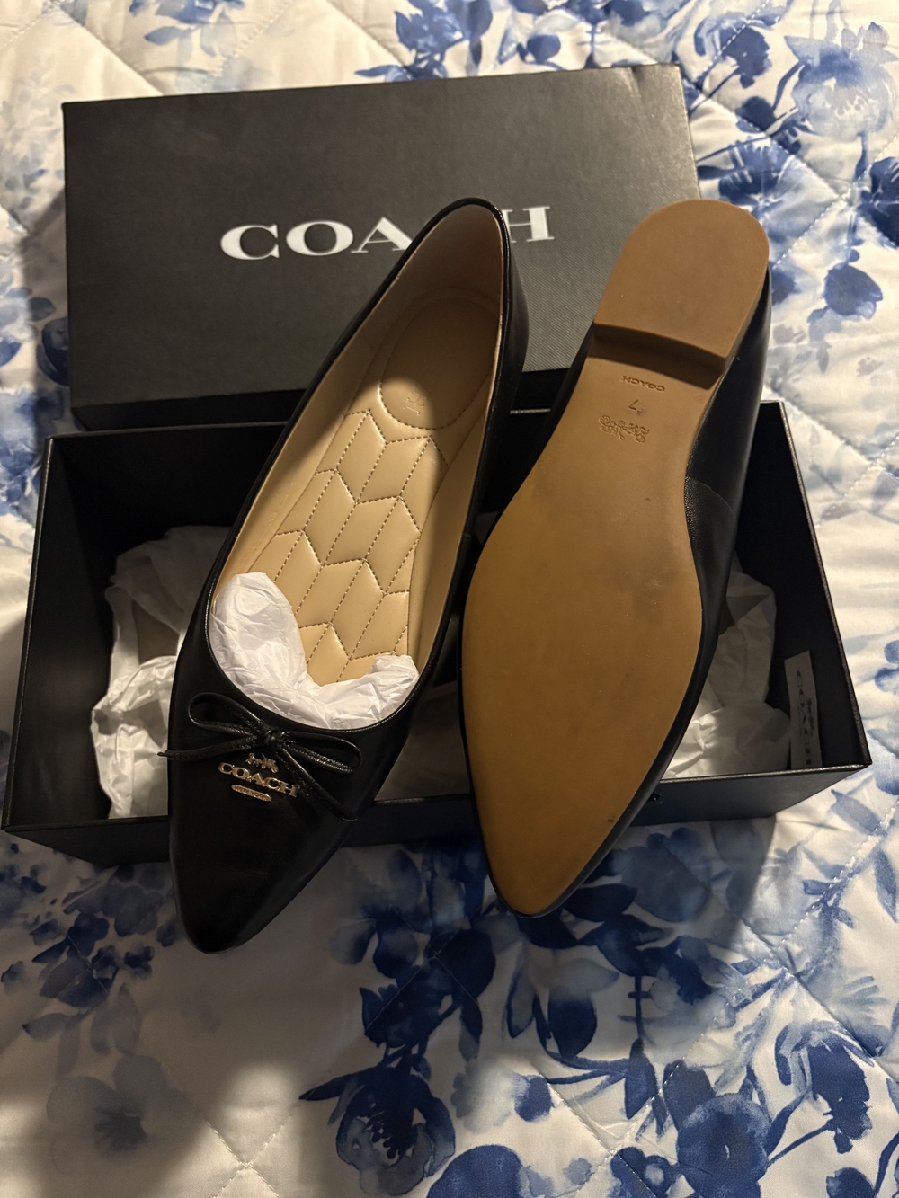 Coach Black Pointed Toe Bow Ballet Flats - Picture 3 of 3